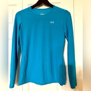 Under armour heat gear womens top size small